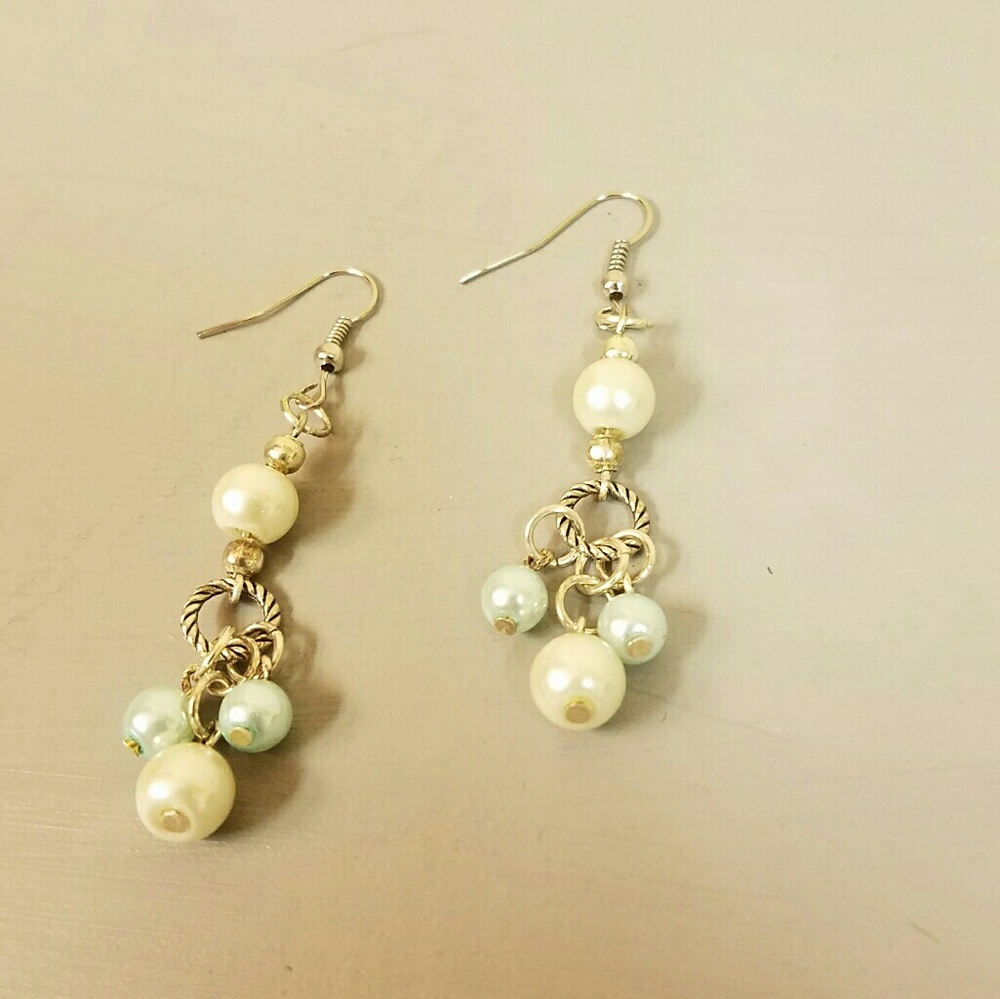 Handmade earrings - Picture 3 of 3